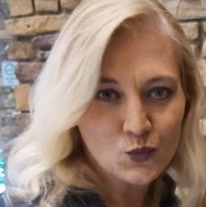 Meet your Posher, Janice